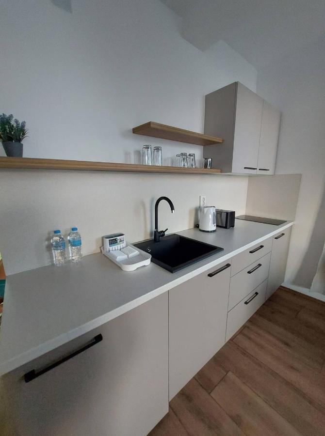 Nautica Apartments&Studios Peštani Exteriör bild